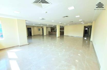 Apartment - 4 - 4 for rent in Al Nasr Street - Al Nasr - Doha