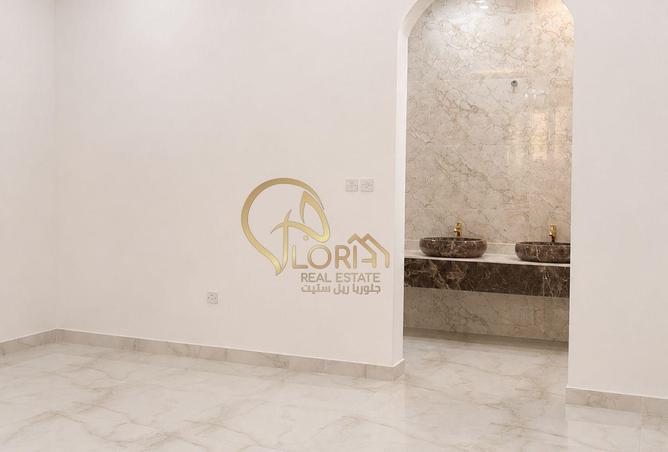 60500465 - Property Image 2