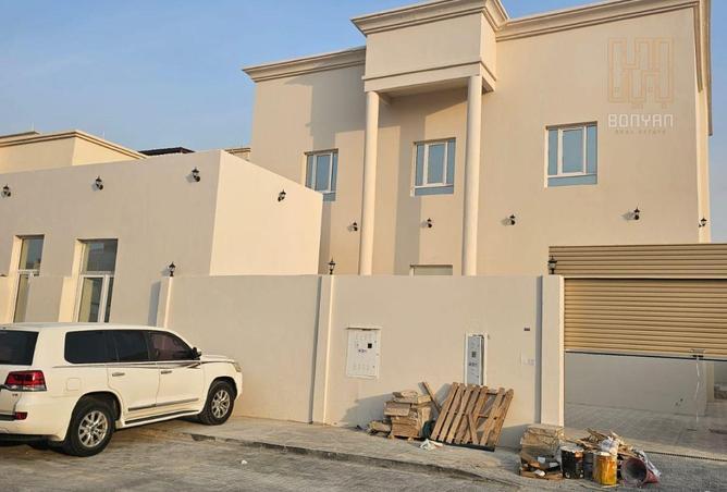 61113119 - Property Main Image