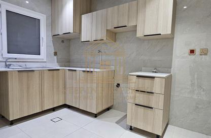 Apartment - 2 Bedrooms - 3 Bathrooms for rent in Madinat Khalifa Building 58 - Madinat Khalifa South - Madinat Khalifa - Doha