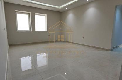 Apartment - 2 Bedrooms - 3 Bathrooms for rent in Madinat Khalifa Building 58 - Madinat Khalifa South - Madinat Khalifa - Doha