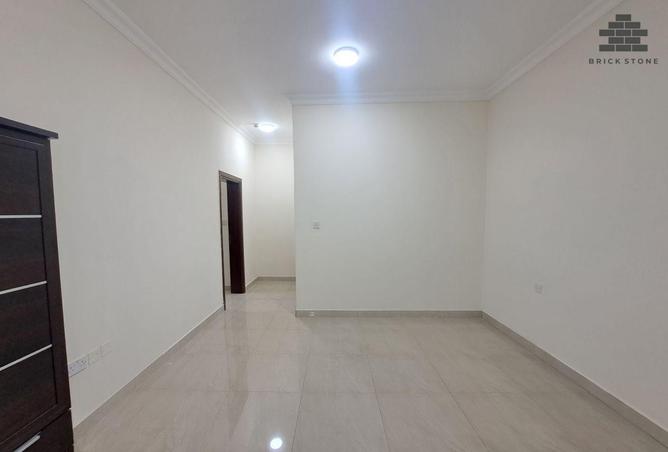 1020330 - Property Image 3