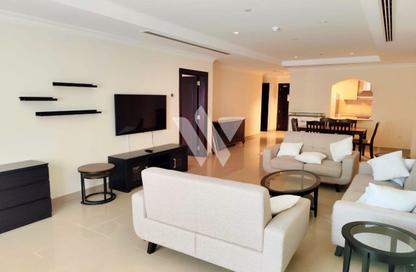 Apartment - 1 Bedroom - 2 Bathrooms for rent in East Porto Drive - Porto Arabia - The Pearl Island - Doha