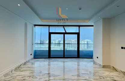 Apartment - 2 Bedrooms - 3 Bathrooms for rent in Marina Tower 02 - Marina District - Lusail
