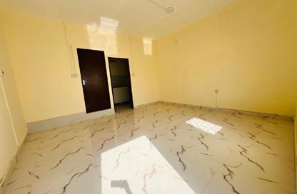 Villa - 1 Bedroom - 1 Bathroom for rent in Bin Omran 35 - Fereej Bin Omran - Doha