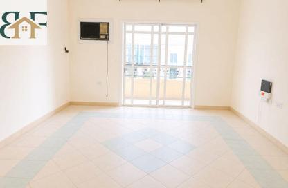 Apartment - 2 Bedrooms - 2 Bathrooms for rent in Al Mansoura - Al Mansoura - Doha