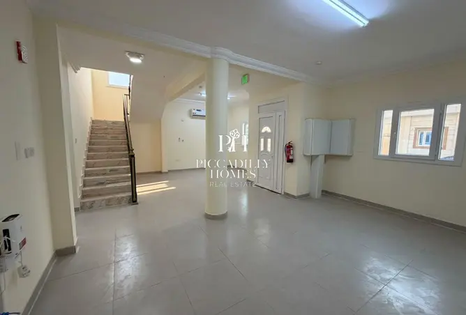 62804570 - Property Image 3