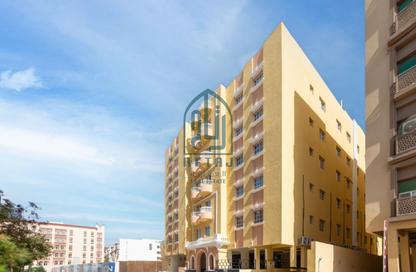 Apartment - 3 Bedrooms - 2 Bathrooms for rent in Al Sadd Road - Al Sadd - Doha