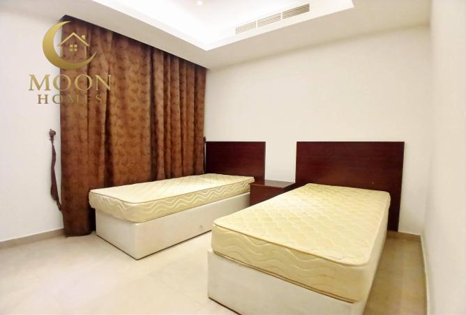 54007952 - Property Image 3