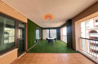Apartment - 1 Bedroom - 2 Bathrooms for rent in West Porto Drive - Porto Arabia - The Pearl Island - Doha