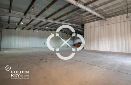 Warehouse - Studio - 1 Bathroom for rent in East Industrial Street - Birkat Al Awamer - Al Wakra