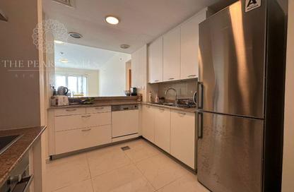 Apartment - 2 Bedrooms - 3 Bathrooms for rent in Viva West - Viva Bahriyah - The Pearl Island - Doha