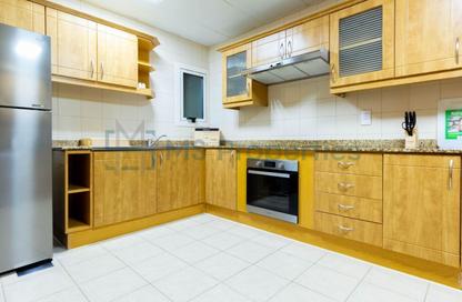Apartment - 2 Bedrooms - 3 Bathrooms for rent in Al Shatt Street - West Bay - Doha Apartment - 2 Bedrooms - 3 Bathrooms for rent in Al Shatt Street - West Bay - Doha
