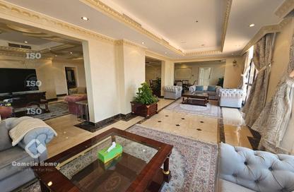 Apartment - 2 - 5 for sale in Porto Arabia Townhouses - Porto Arabia - The Pearl Island - Doha