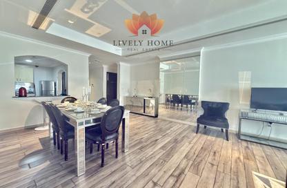 Apartment - 1 - 2 for sale in West Porto Drive - Porto Arabia - The Pearl Island - Doha