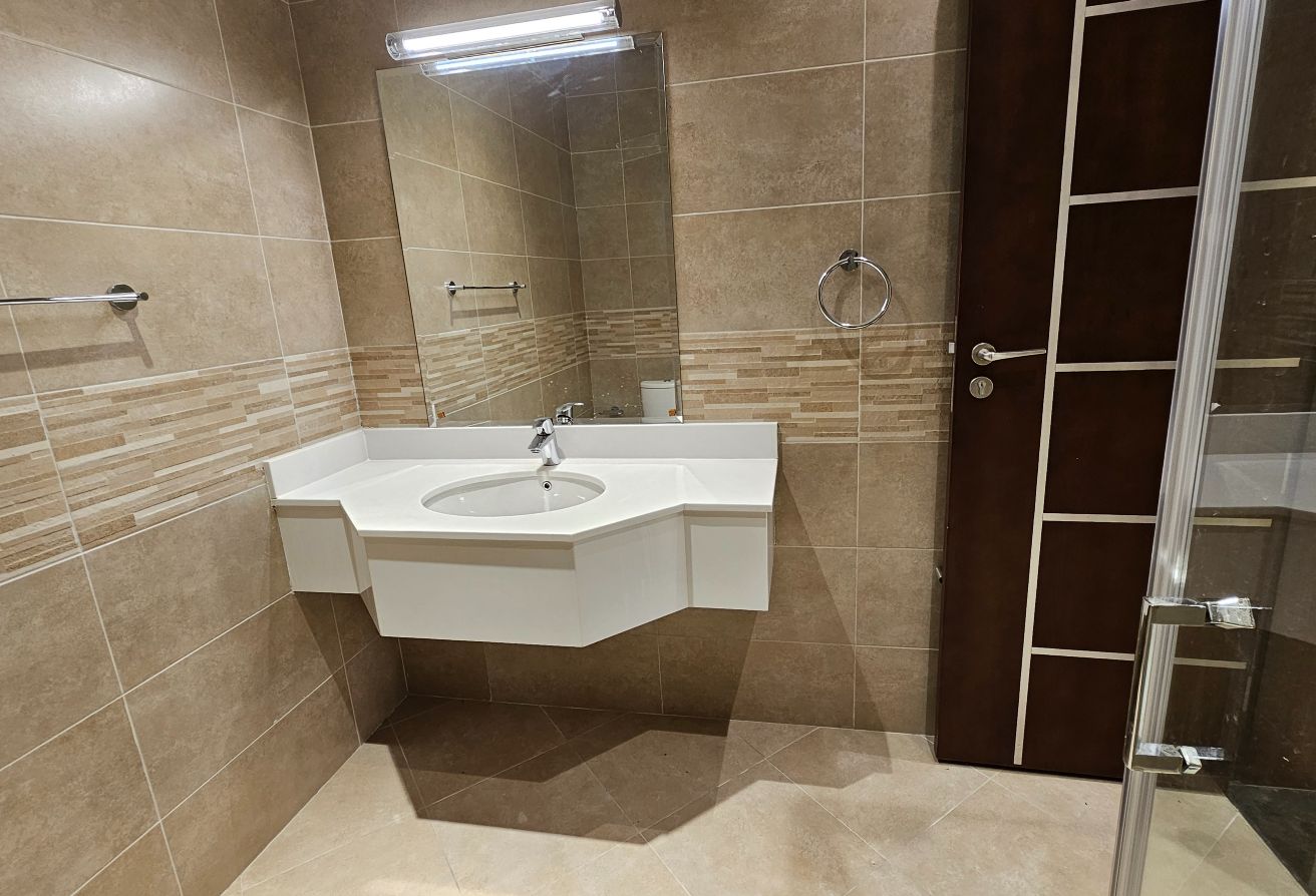 1 Bedroom Apartment for Rent – Fox Hills South thumbnail 12