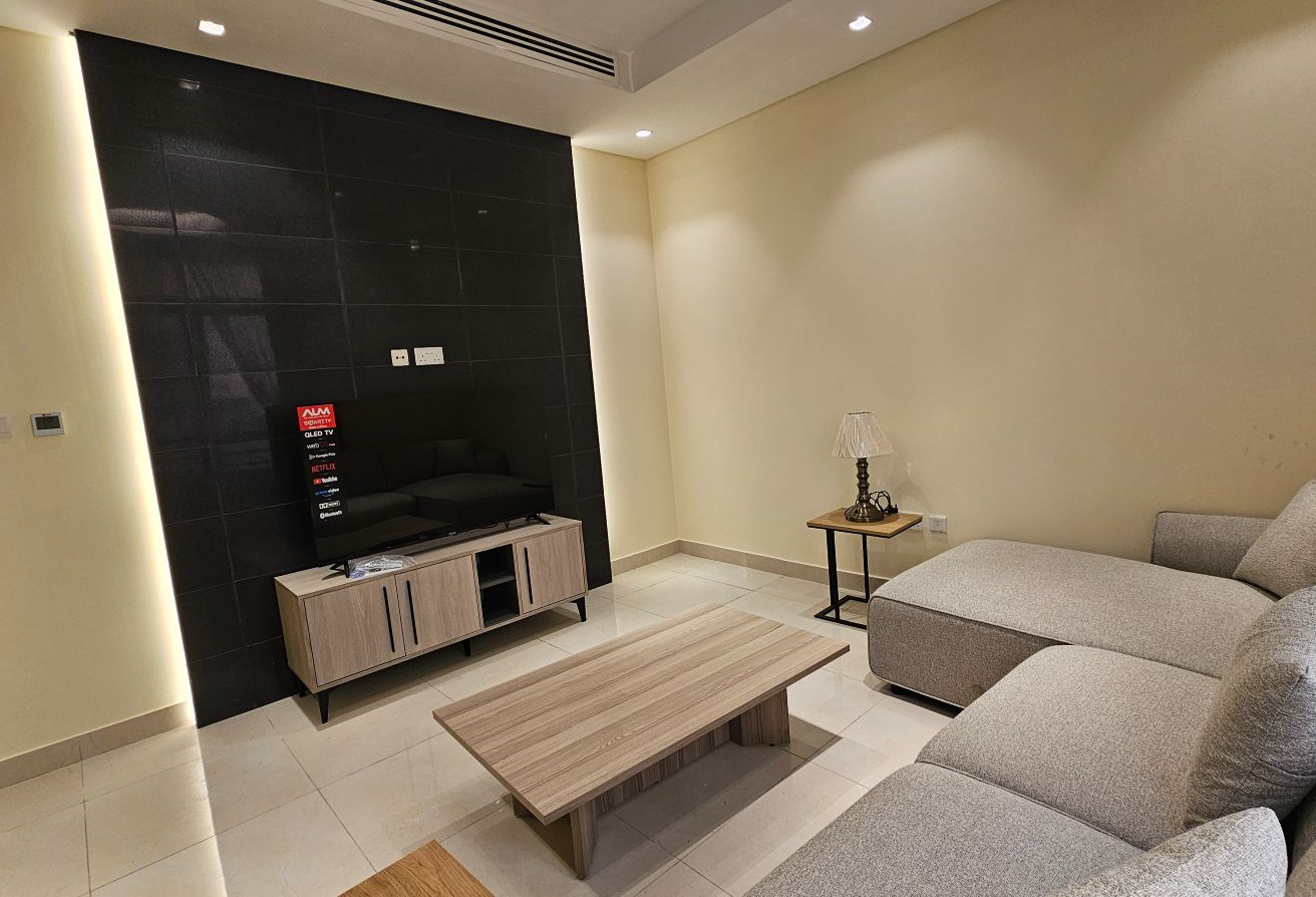1 Bedroom Apartment for Rent – Fox Hills South thumbnail 8