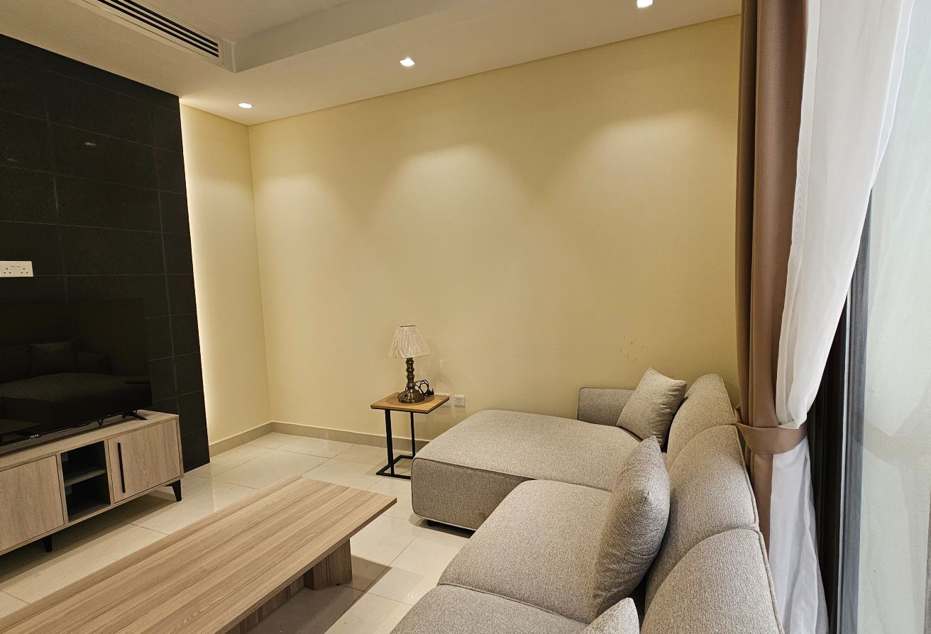 1 Bedroom Apartment for Rent – Fox Hills South thumbnail 5