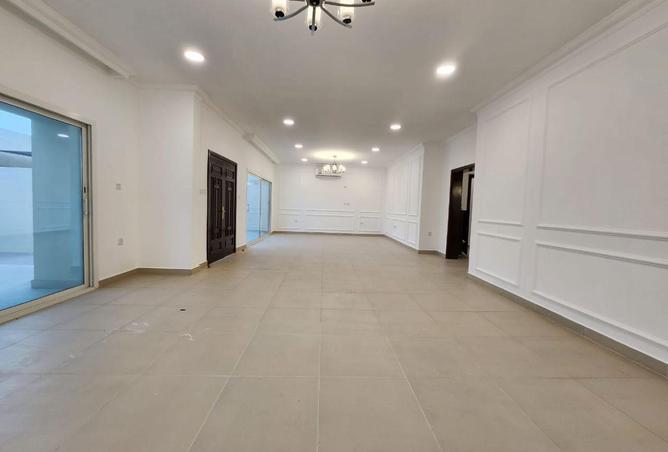 51670498 - Property Image 3