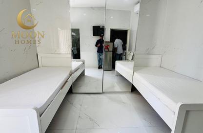 Apartment - Studio - 1 Bathroom for rent in Umm Ghwailina Comm - Umm Ghuwalina - Umm Ghuwailina - Doha Apartment - Studio - 1 Bathroom for rent in Umm Ghwailina Comm - Umm Ghuwalina - Umm Ghuwailina - Doha