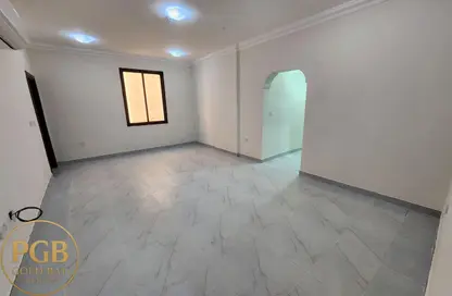 Apartment - 2 Bedrooms - 2 Bathrooms for rent in Al Khazin Street - Madinat Khalifa South - Madinat Khalifa - Doha