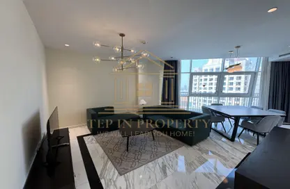 Apartment - 2 Bedrooms - 4 Bathrooms for rent in Floresta Gardens - Floresta Gardens - The Pearl Island - Doha