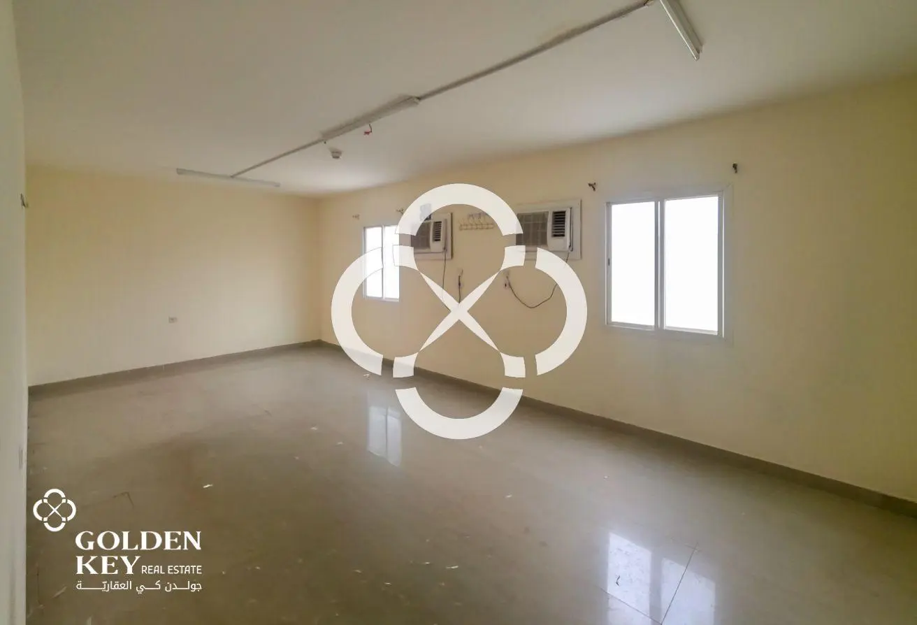 62353805 - Property Main Image