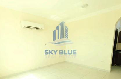 Apartment - Studio - 1 Bathroom for rent in Souk Al gharaffa - Al Gharrafa - Doha