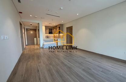 Apartment - 2 Bedrooms - 2 Bathrooms for rent in JMJ Waterfront Residences - Waterfront Residential - The Waterfront - Lusail
