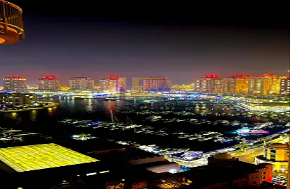 Apartment - 1 Bedroom - 2 Bathrooms for rent in East Porto Drive - Porto Arabia - The Pearl Island - Doha