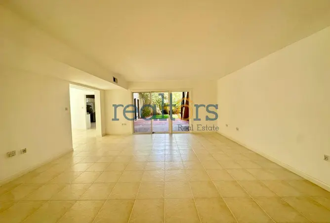 62917405 - Property Image 2