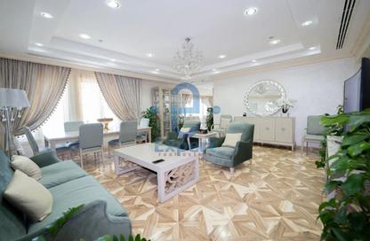Apartment - 3 - 5 for sale in West Porto Drive - Porto Arabia - The Pearl Island - Doha