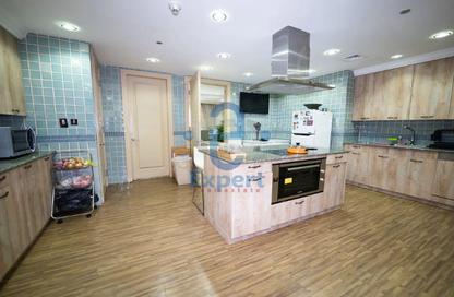 Apartment - 3 - 5 for sale in West Porto Drive - Porto Arabia - The Pearl Island - Doha
