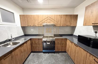 Apartment - 2 Bedrooms - 2 Bathrooms for rent in West Walk - Al Waab - Doha