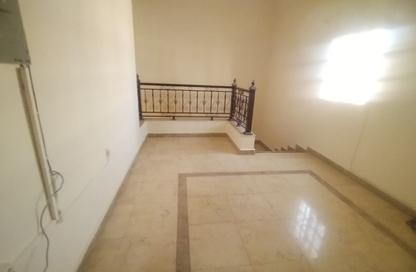 Villa - 5 - 4 for rent in Souk Al gharaffa - Al Gharrafa - Doha