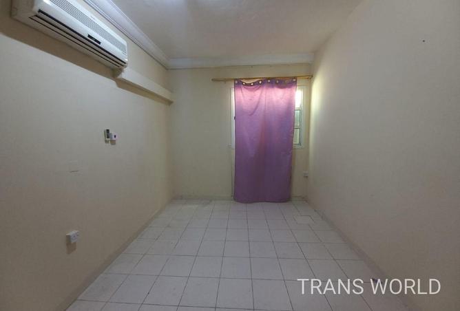 54200426 - Property Image 3
