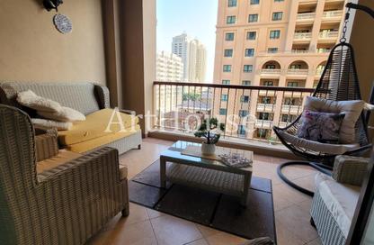 Apartment - Studio - 1 Bathroom for rent in Porto Arabia - The Pearl Island - Doha