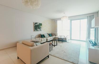 Apartment - 1 Bedroom - 2 Bathrooms for sale in Lusail Residence - Marina District - Lusail