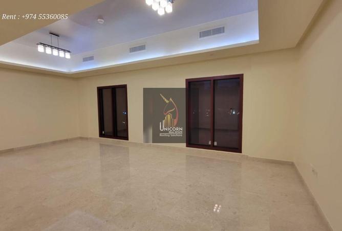 52223757 - Property Image 2