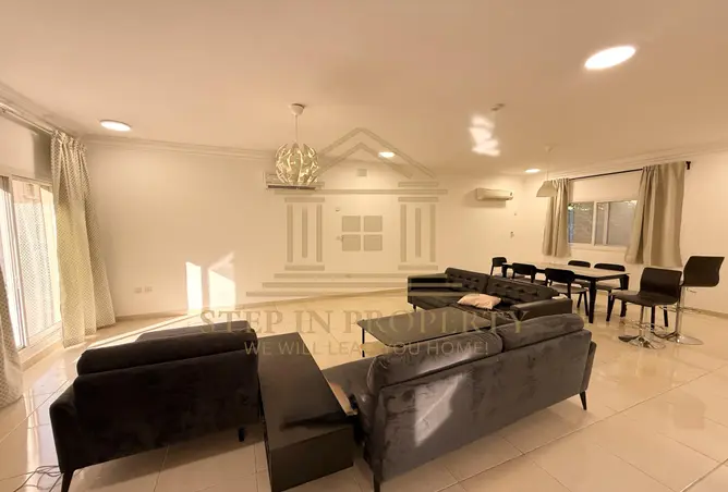 57139793 - Property Image 2