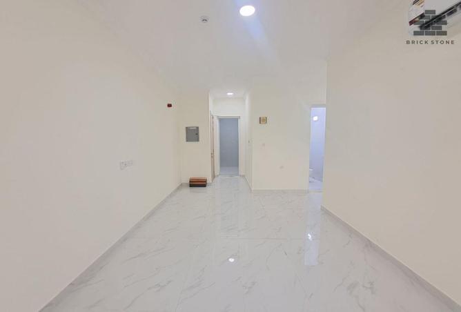 60721373 - Property Image 2