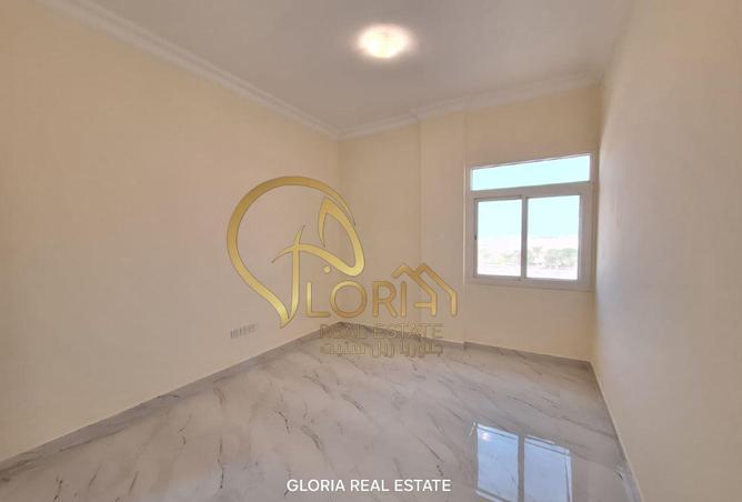 1003968 - Property Image 3