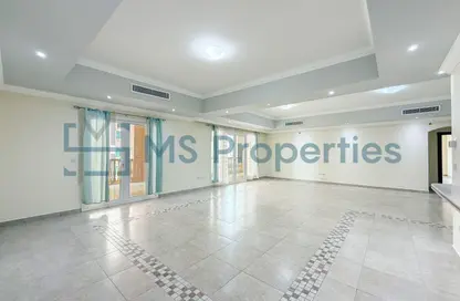 Apartment - 2 Bedrooms - 3 Bathrooms for rent in West Porto Drive - Porto Arabia - The Pearl Island - Doha Apartment - 2 Bedrooms - 3 Bathrooms for rent in West Porto Drive - Porto Arabia - The Pearl Island - Doha