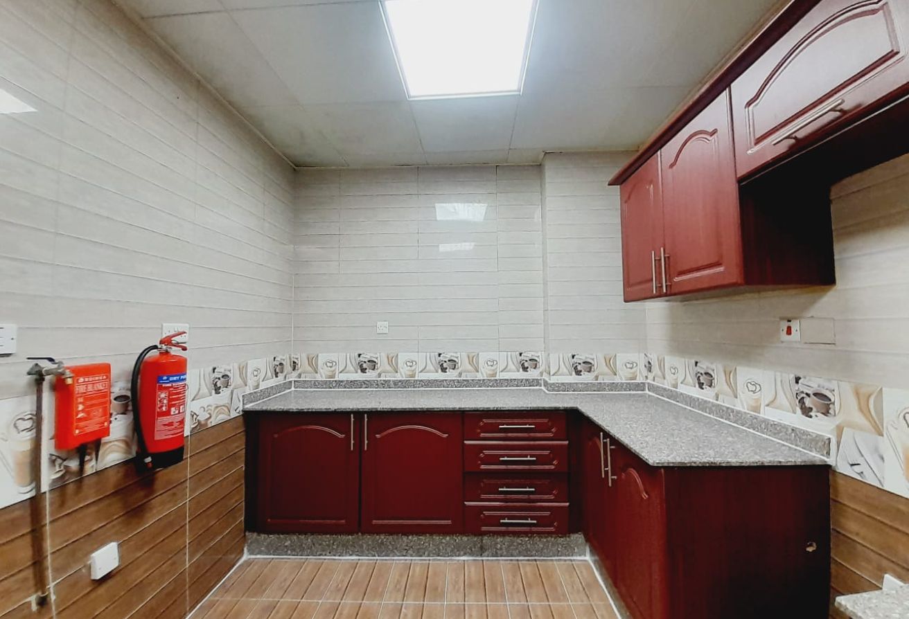 BIG LAYOUT | SPACIOUS 3BHK APARTMENT | BOOK IT NOW - apartment in Old Airport Residential Apartments