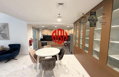 Apartment - 1 Bedroom - 2 Bathrooms for rent in West Bay Tower - West Bay - West Bay - Doha Apartment - 1 Bedroom - 2 Bathrooms for rent in West Bay Tower - West Bay - West Bay - Doha