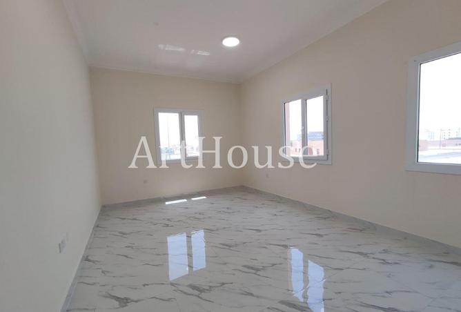 60833877 - Property Image 3