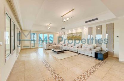Apartment - 3 Bedrooms - 4 Bathrooms for rent in East Porto Drive - Porto Arabia - The Pearl Island - Doha