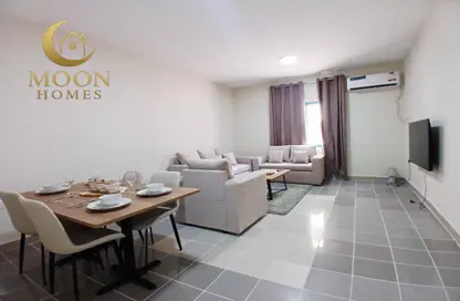 Apartment - 2 Bedrooms - 2 Bathrooms for rent in Al Mansoura - Al Mansoura - Doha