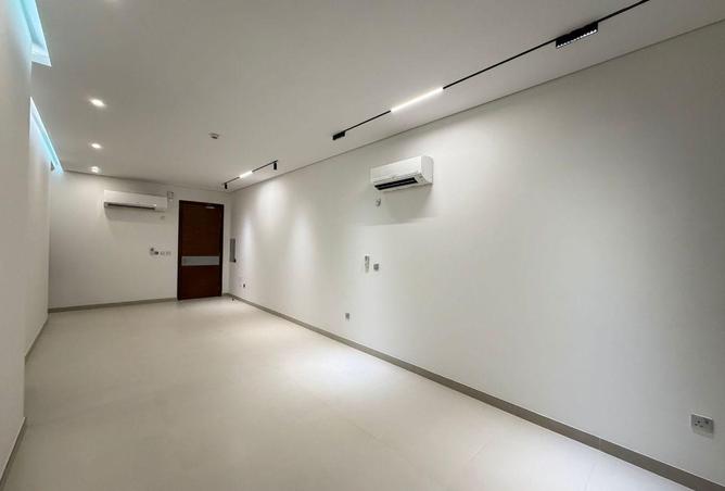 52273862 - Property Main Image