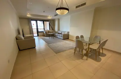 Apartment - 1 Bedroom - 2 Bathrooms for rent in Tower 5 - Porto Arabia - The Pearl Island - Doha